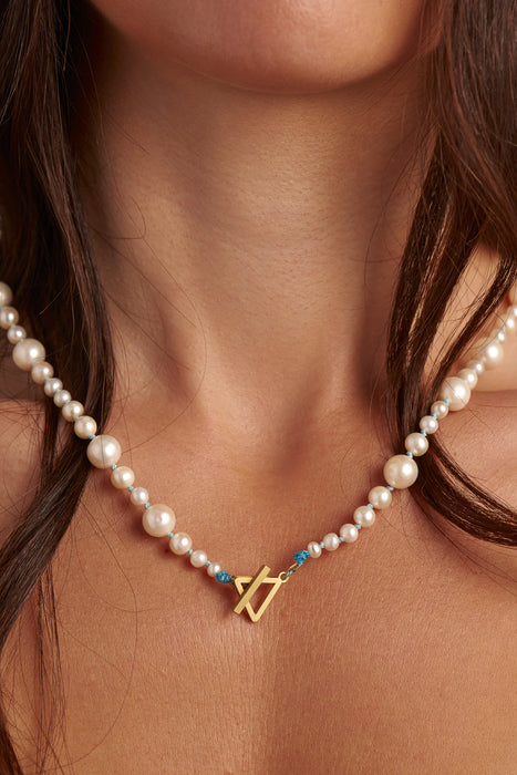 THE HYADES NECKLACE SKY BLUE CLASSIC