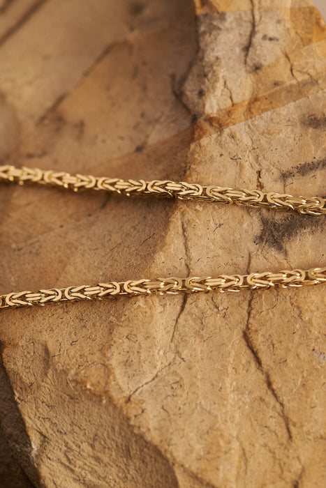 PLATO 18K GOLD NECKLACE