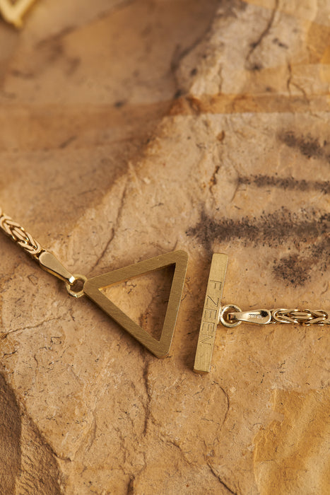 PLATO 18K GOLD NECKLACE